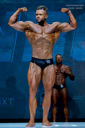 СLASSIC PHYSIQUE НОВИЧКИ